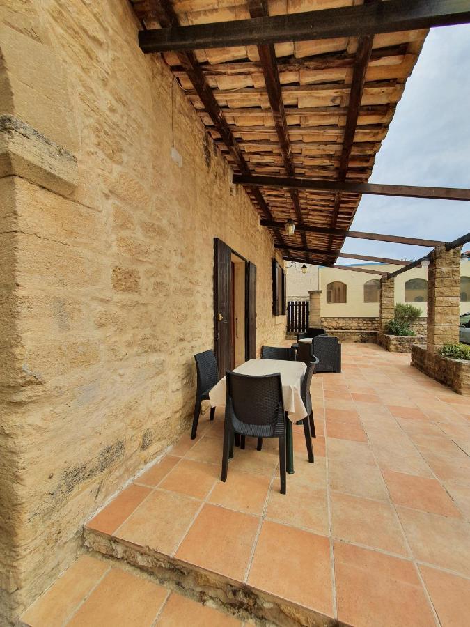 Pont Du Gard,appartement A Du Gard Apartment *